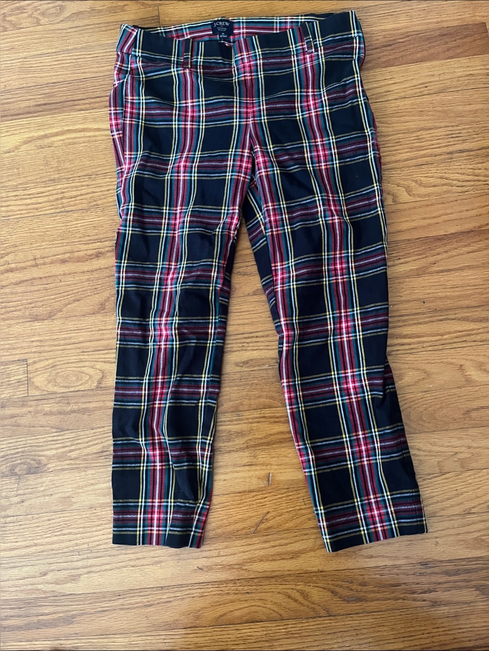 J. Crew women’s Black Red tartan capri Pants